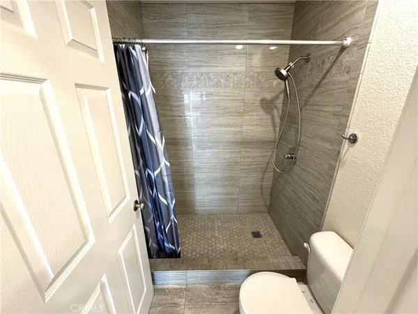 $2,500 | 3515 West Stonepine Lane, Unit D, Anaheim, CA 92804