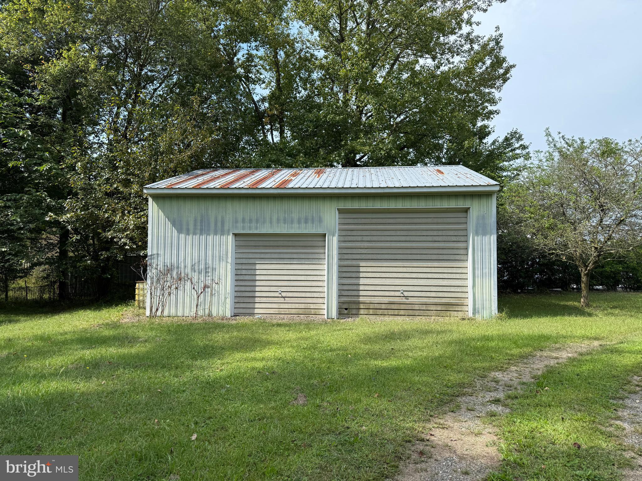 Large pole barn