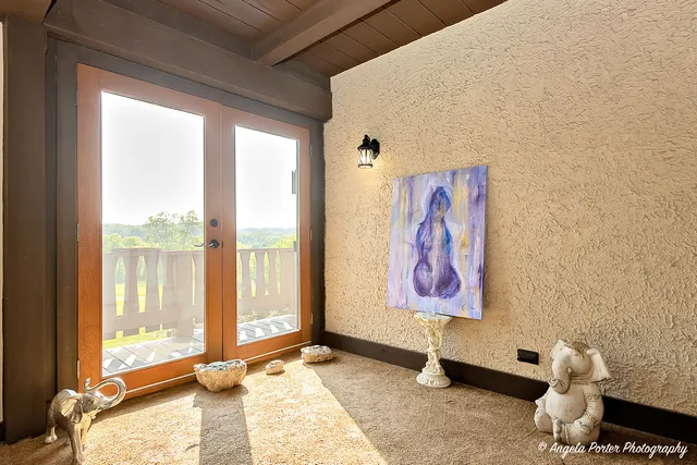 $770,000 | 6509 Oak Hill Drive, Richmond, IL 60071