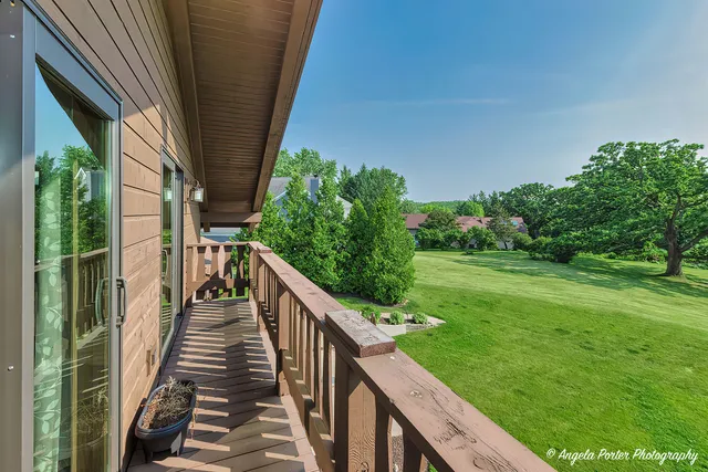 $770,000 | 6509 Oak Hill Drive, Richmond, IL 60071