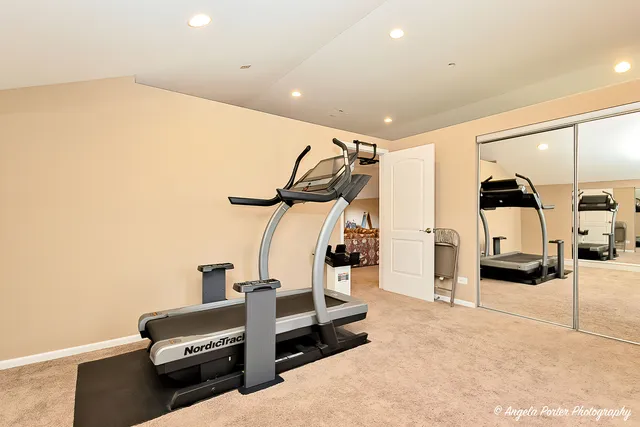 $770,000 | 6509 Oak Hill Drive, Richmond, IL 60071