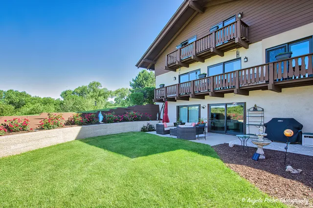 $770,000 | 6509 Oak Hill Drive, Richmond, IL 60071