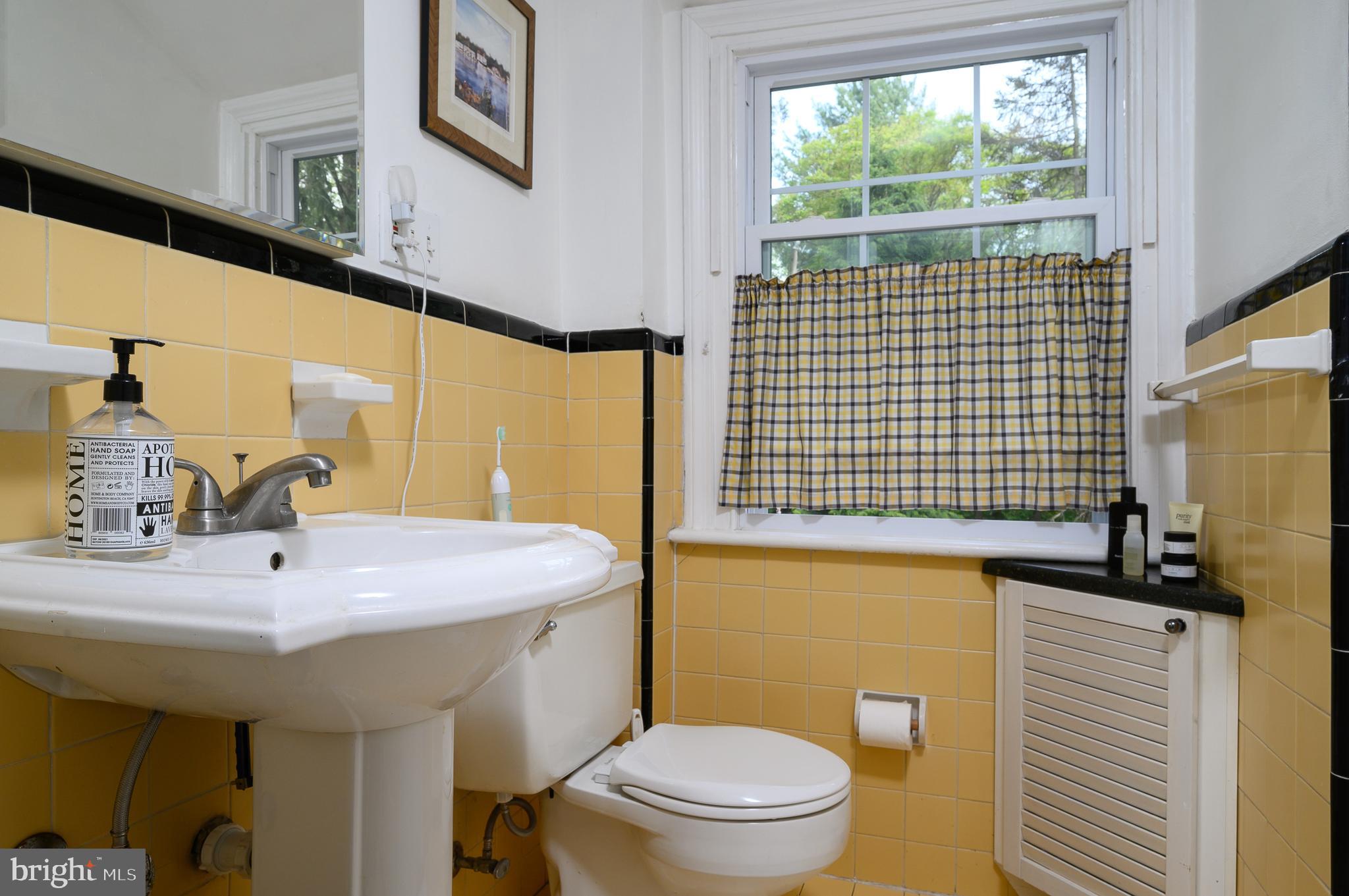529 Beaver Road Glenside, PA 19038 - Photo 20 of 28 Gallery Image 20