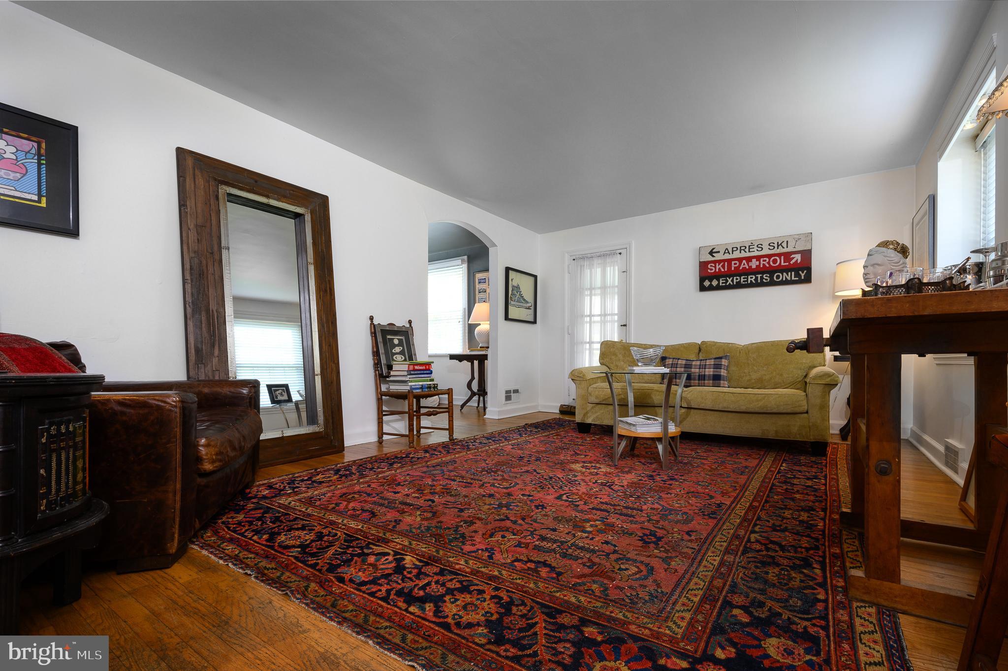 529 Beaver Road Glenside, PA 19038 - Photo 3 of 28 Gallery Image 3