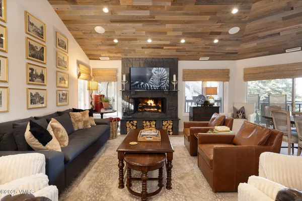 $3,500,000 | 170 Wildflower Place, Unit 8, Edwards, CO 81632