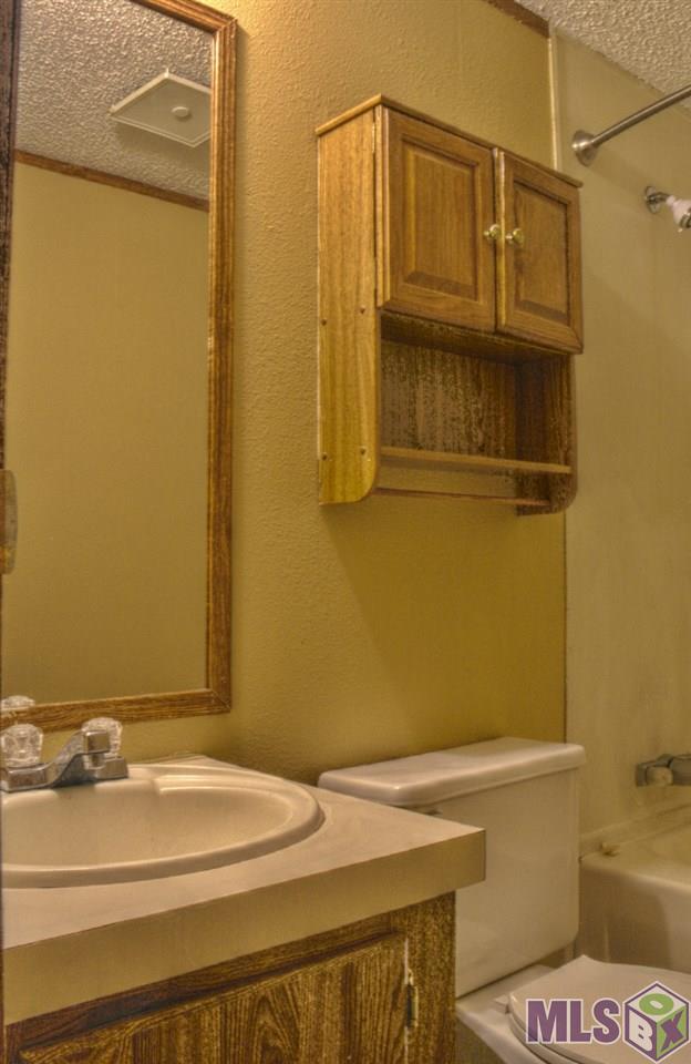 14171 Roddy Road Gonzales, LA 70737 - Photo 14 of 25 Gallery Image 14