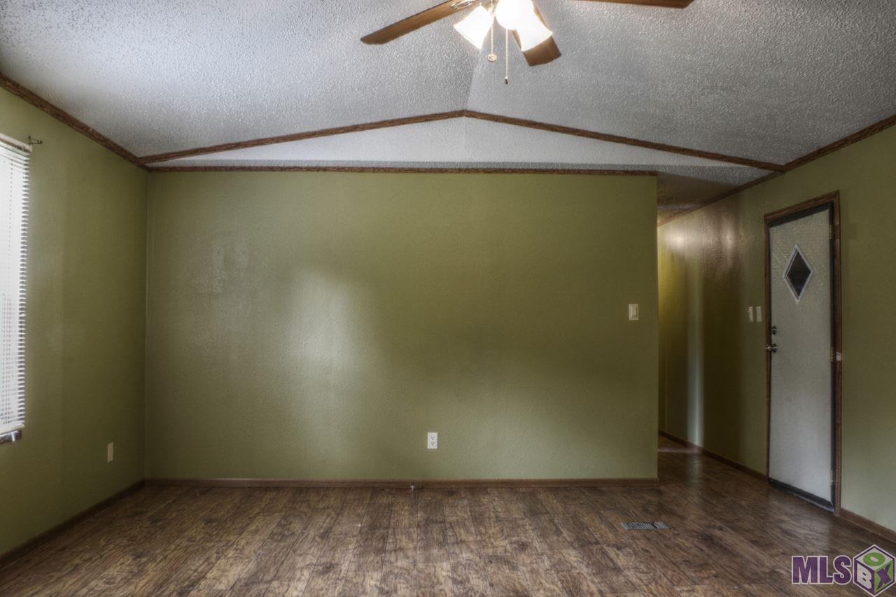 14171 Roddy Road Gonzales, LA 70737 - Photo 3 of 25 Gallery Image 3