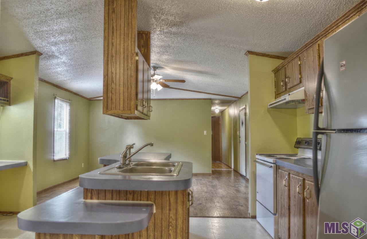 14171 Roddy Road Gonzales, LA 70737 - Photo 7 of 25 Gallery Image 7