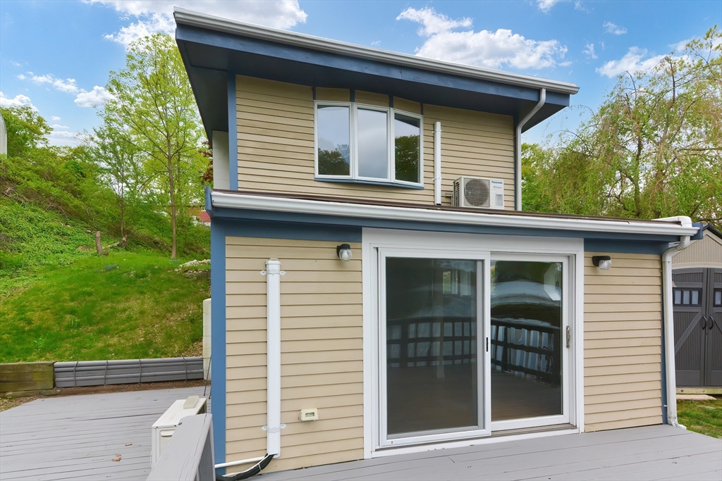 71 Walnut Road Wrentham, MA 02093 - Photo 31 of 39 Gallery Image 31