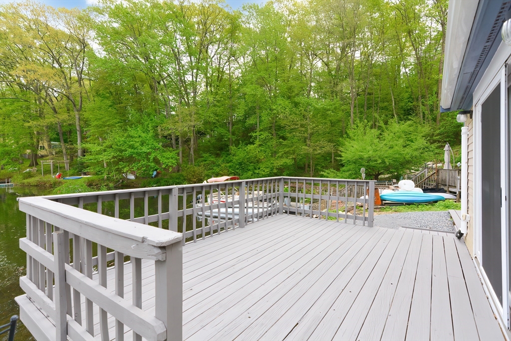 71 Walnut Road Wrentham, MA 02093 - Photo 36 of 39 Gallery Image 36