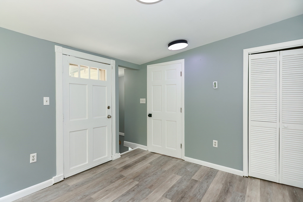 71 Walnut Road Wrentham, MA 02093 - Photo 6 of 39 Gallery Image 6