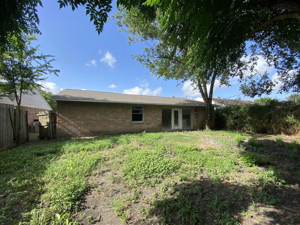 4014 Ripplebrook Drive Houston, TX 77045 - Photo 13 of 13