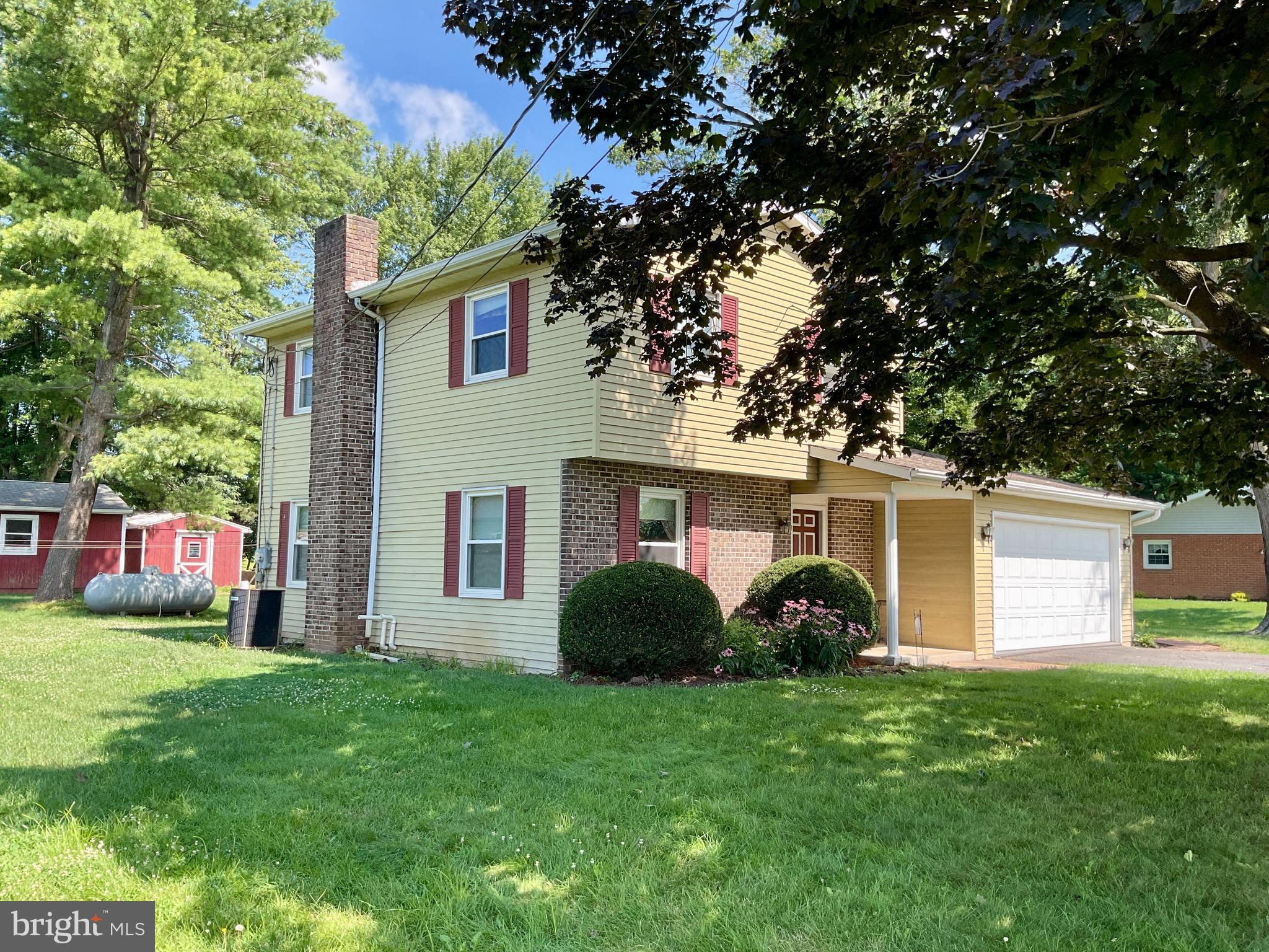 9 Buch Mill Road Lititz, PA 17543 - Photo 19 of 39 a view of a house with backyard and garden