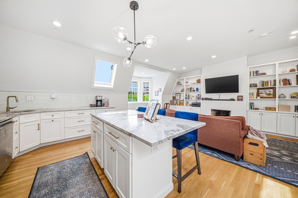 25 Worcester Square, Unit 5 Boston, MA 02118 - Photo 11 of 23