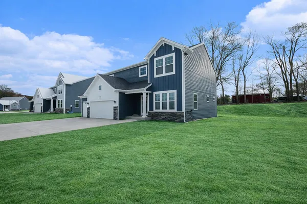 $528,900 | 3216 Railtown Road, Caledonia, MI 49316