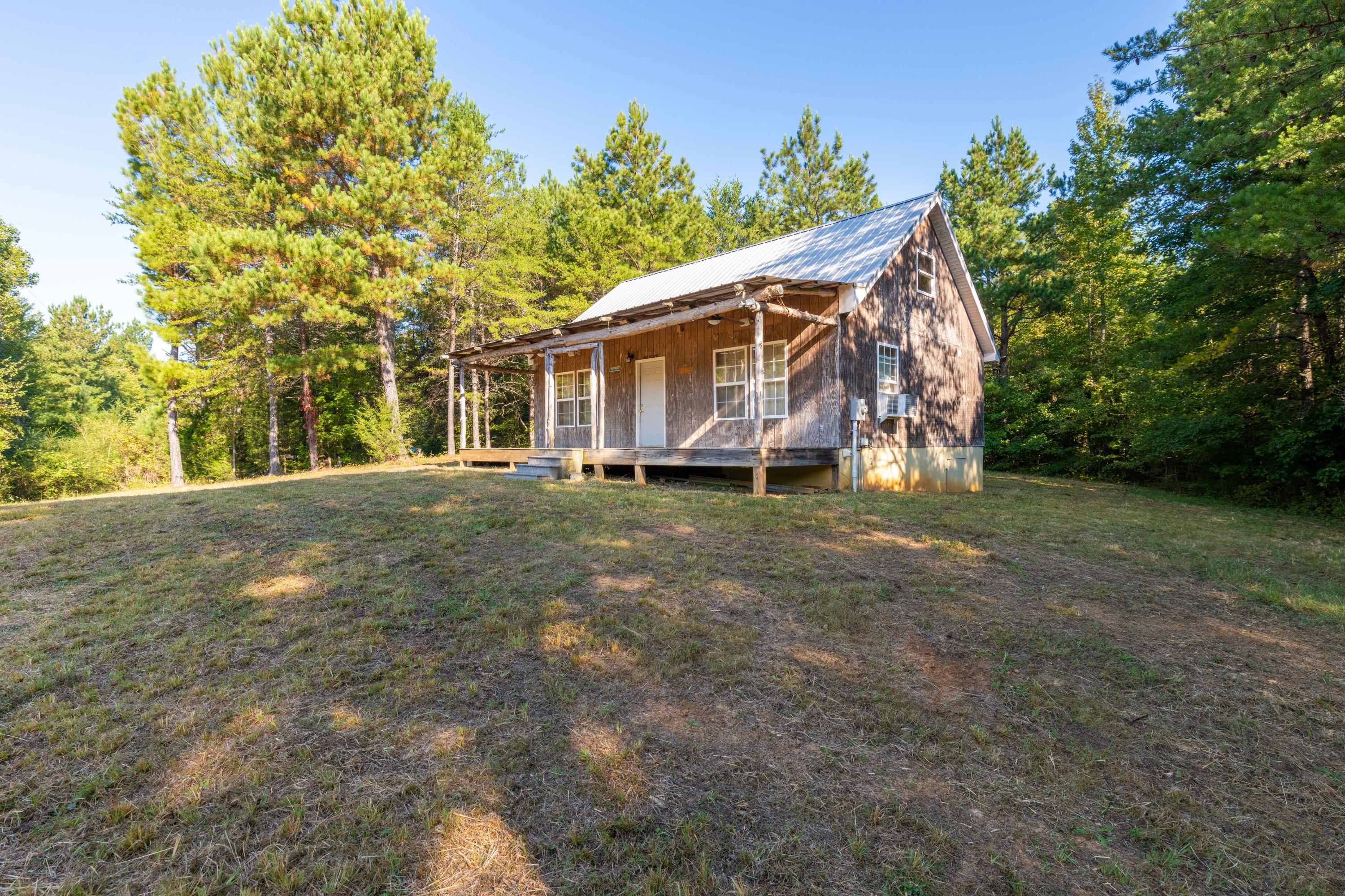 401 Johns Road Decatur, TN 37322 - Photo 3 of 42 D85_2295