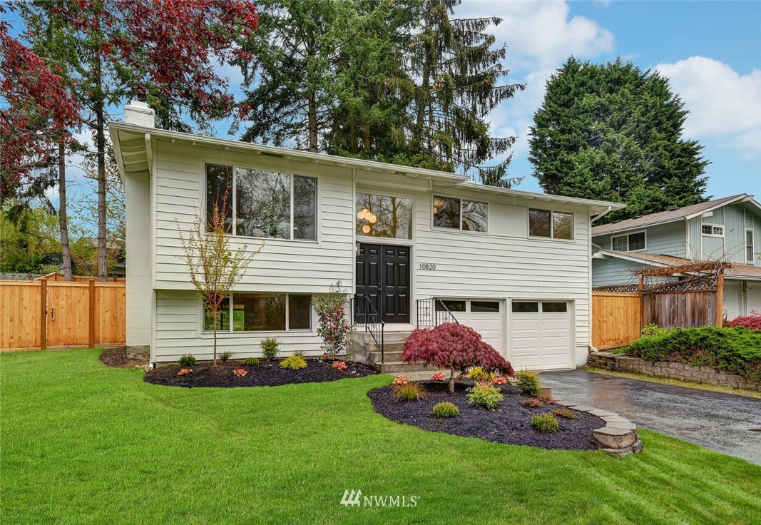10820 Northeast 149th Street Bothell, WA 98011 - Photo 1 of 22 Gallery Image 1