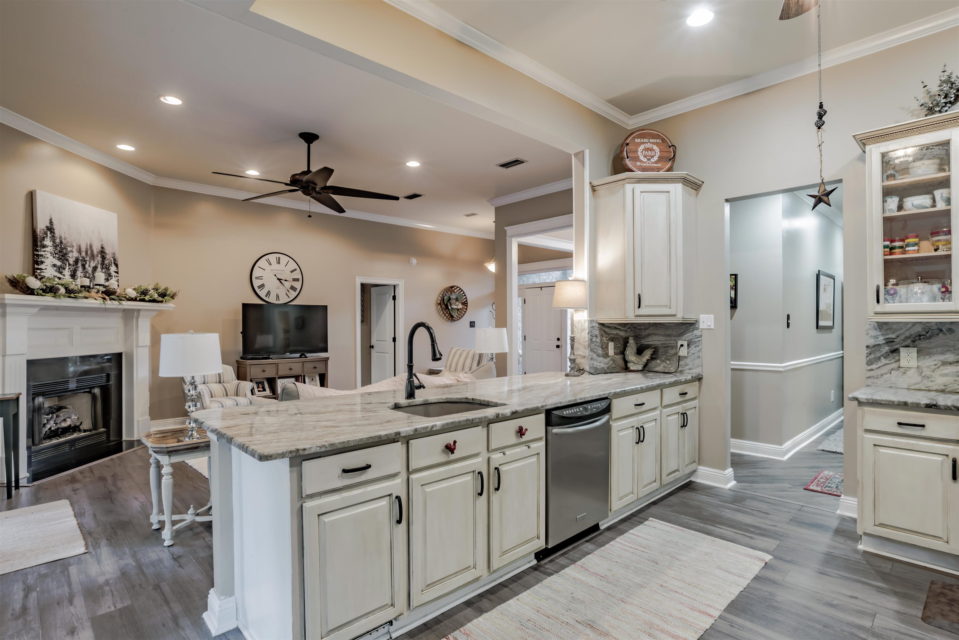 8017 Pine Run Daphne, AL 36527 - Photo 9 of 39