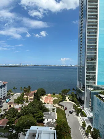 $7,500 | 600 Northeast 27th Street, Unit 1605, Miami, FL 33137