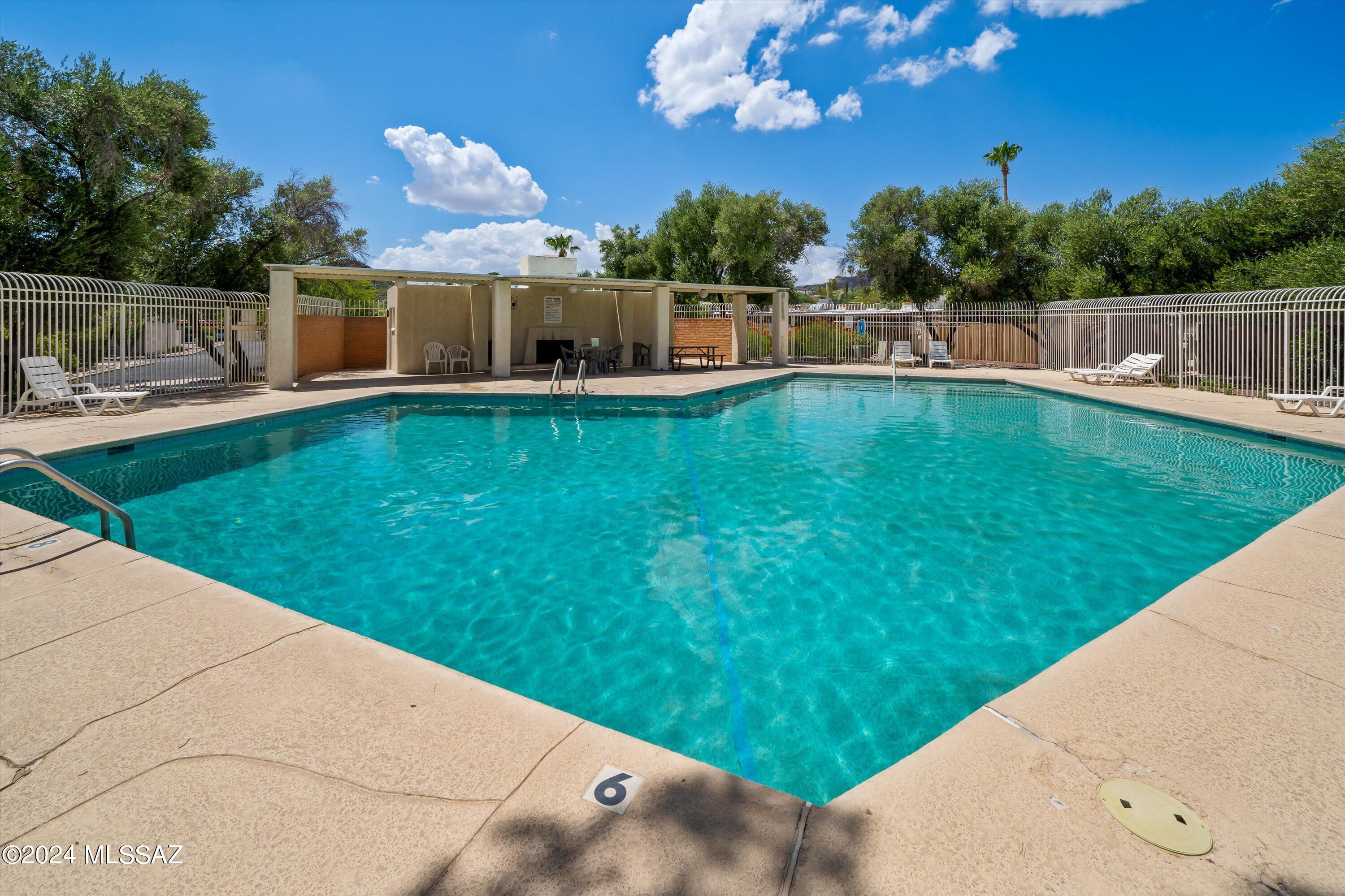 1360 South Wright Road Tucson, AZ 85713 - Photo 18 of 19