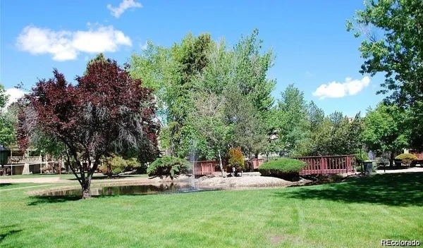 a view of a garden with trees