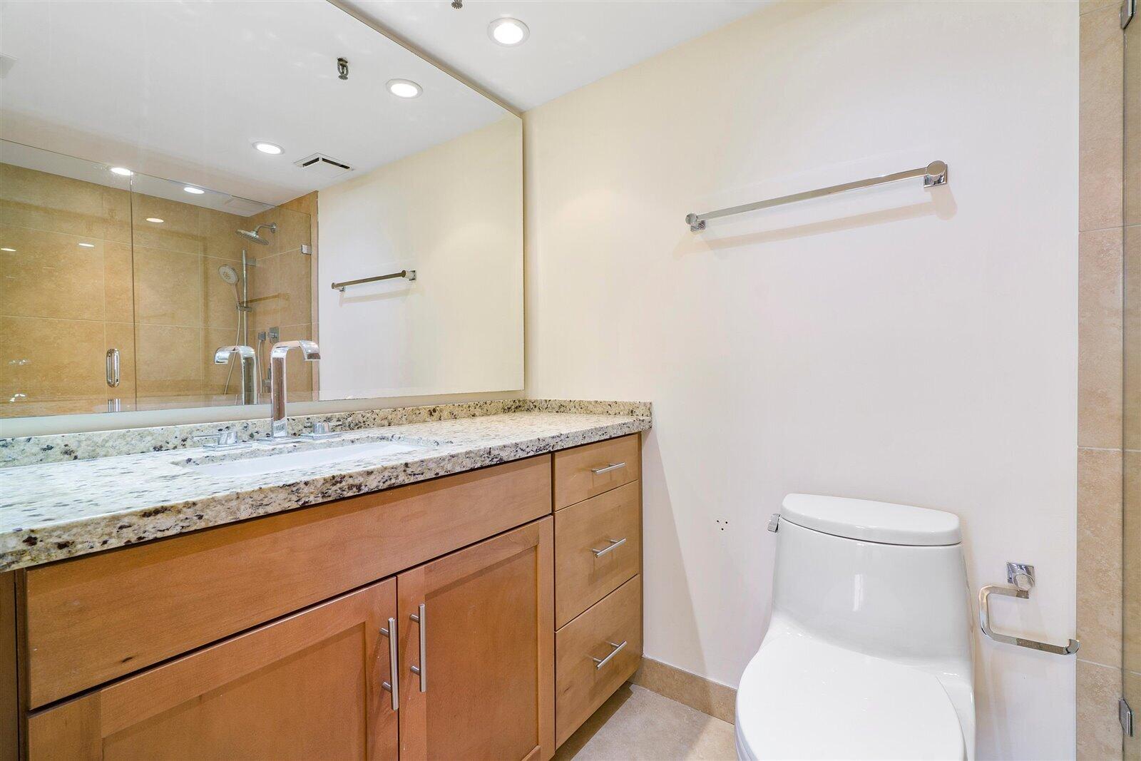 7786 Lakeside Boulevard, Unit 653 Boca Raton, FL 33434 - Photo 19 of 27 17-7786 Lakeside Blvd U653_17