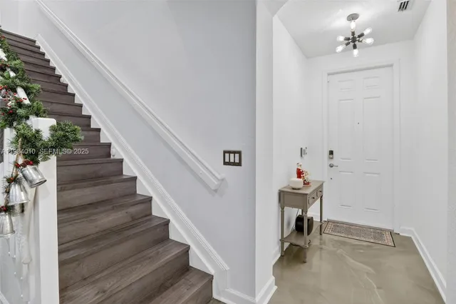 $4,500 | 12140 Village Place, Davie, FL 33325