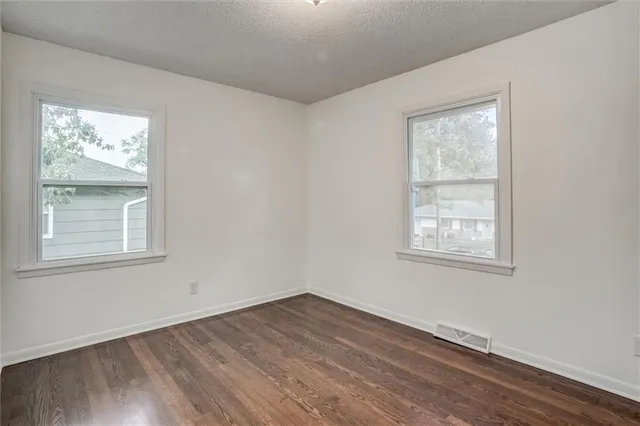 $254,000 | 518 North 82nd Street, Kansas City, KS 66112