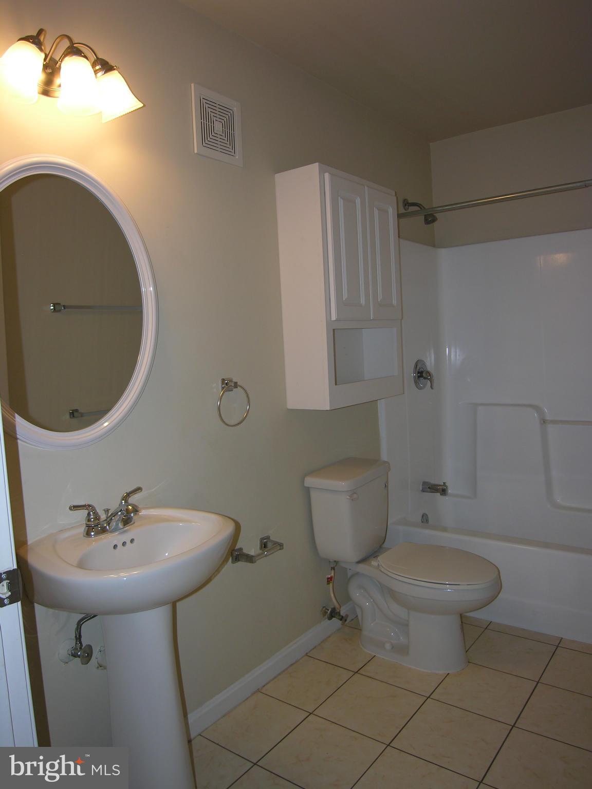 111 Timberlake Terrace, Unit 1 Stephens City, VA 22655 - Photo 12 of 23 Hall Bath
