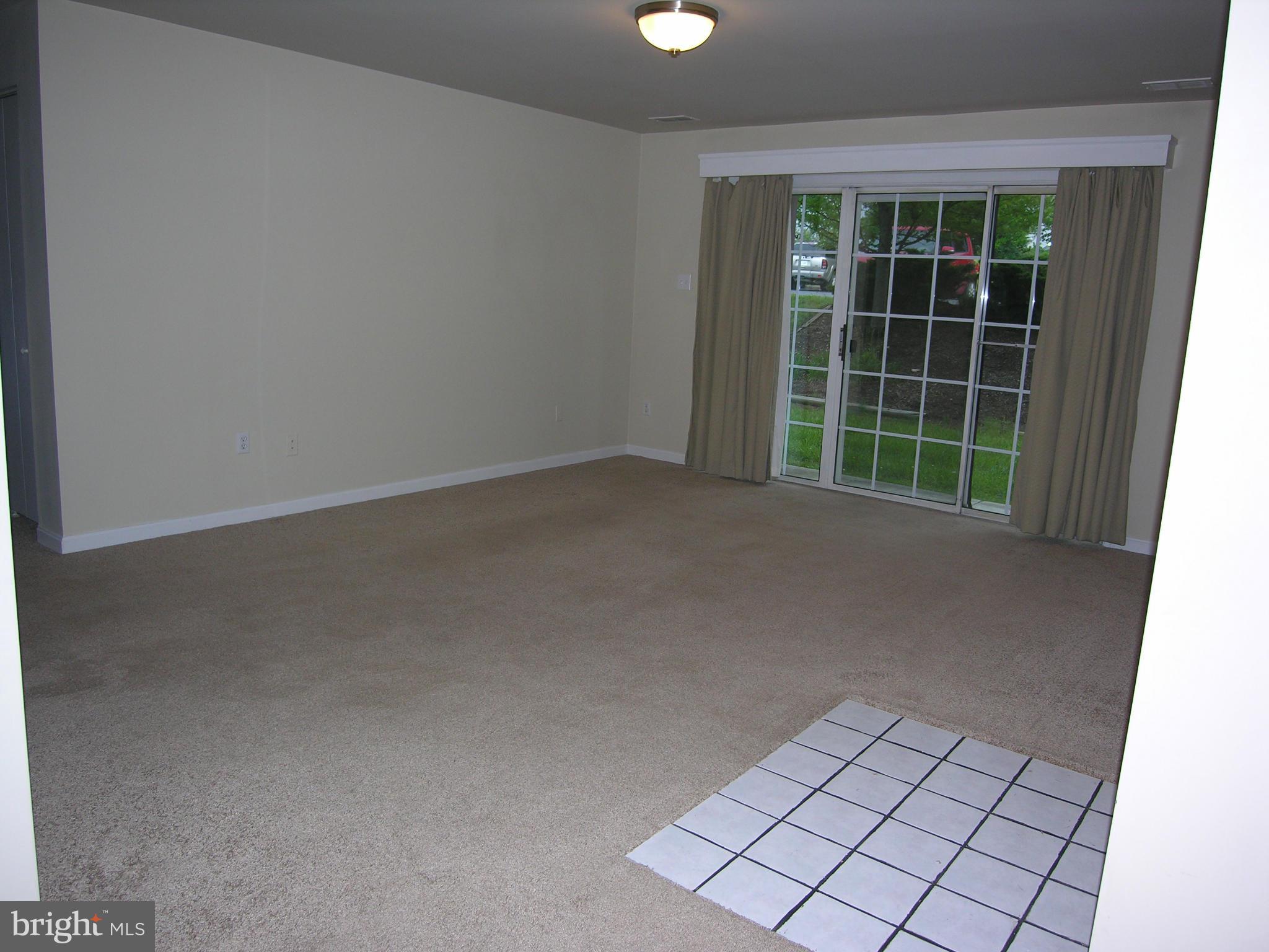 111 Timberlake Terrace, Unit 1 Stephens City, VA 22655 - Photo 3 of 23 Living Room