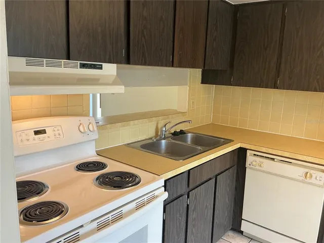 $190,000 | 228 Everest Point, Unit 108, Casselberry, FL 32707