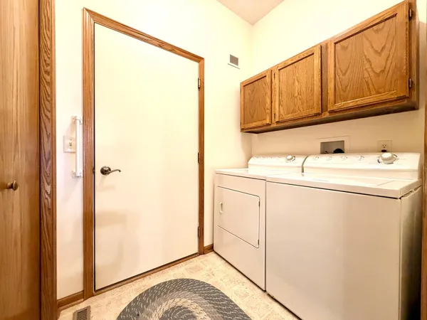 $369,000 | 726 3rd Avenue, Worthington, MN 56187