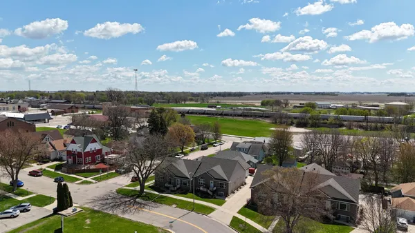 $369,000 | 726 3rd Avenue, Worthington, MN 56187