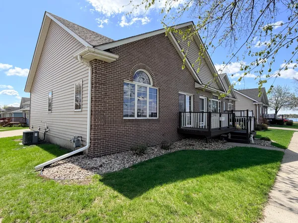 $369,000 | 726 3rd Avenue, Worthington, MN 56187