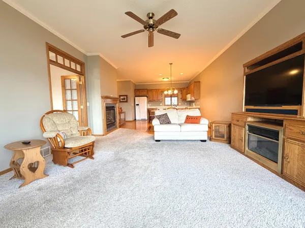 $369,000 | 726 3rd Avenue, Worthington, MN 56187
