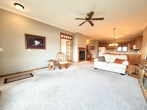 $369,000 | 726 3rd Avenue, Worthington, MN 56187