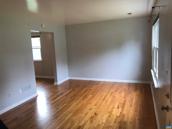 $1,850 | 206 Greentree Park, Charlottesville, VA 22901