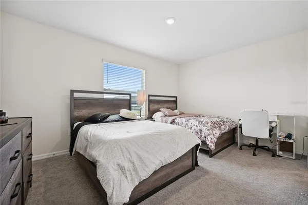 $2,750 | 8924 Milestone Drive, Sarasota, FL 34238