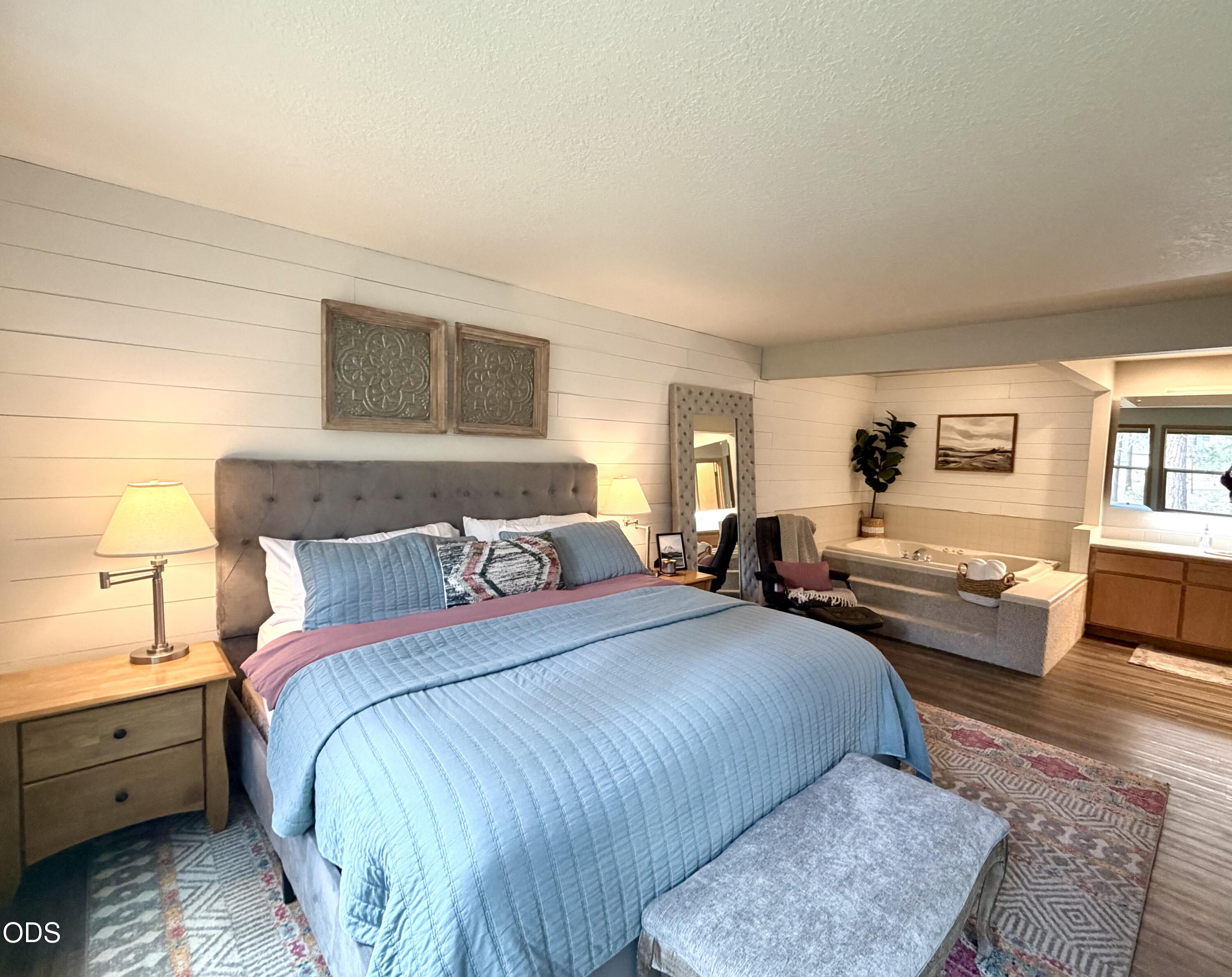 57340 Beaver Ridge Loop, Unit 17 Sunriver, OR 97707 - Photo 10 of 15