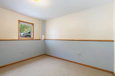 $400,000 | 30 South Grant Street, North Aurora, IL 60542