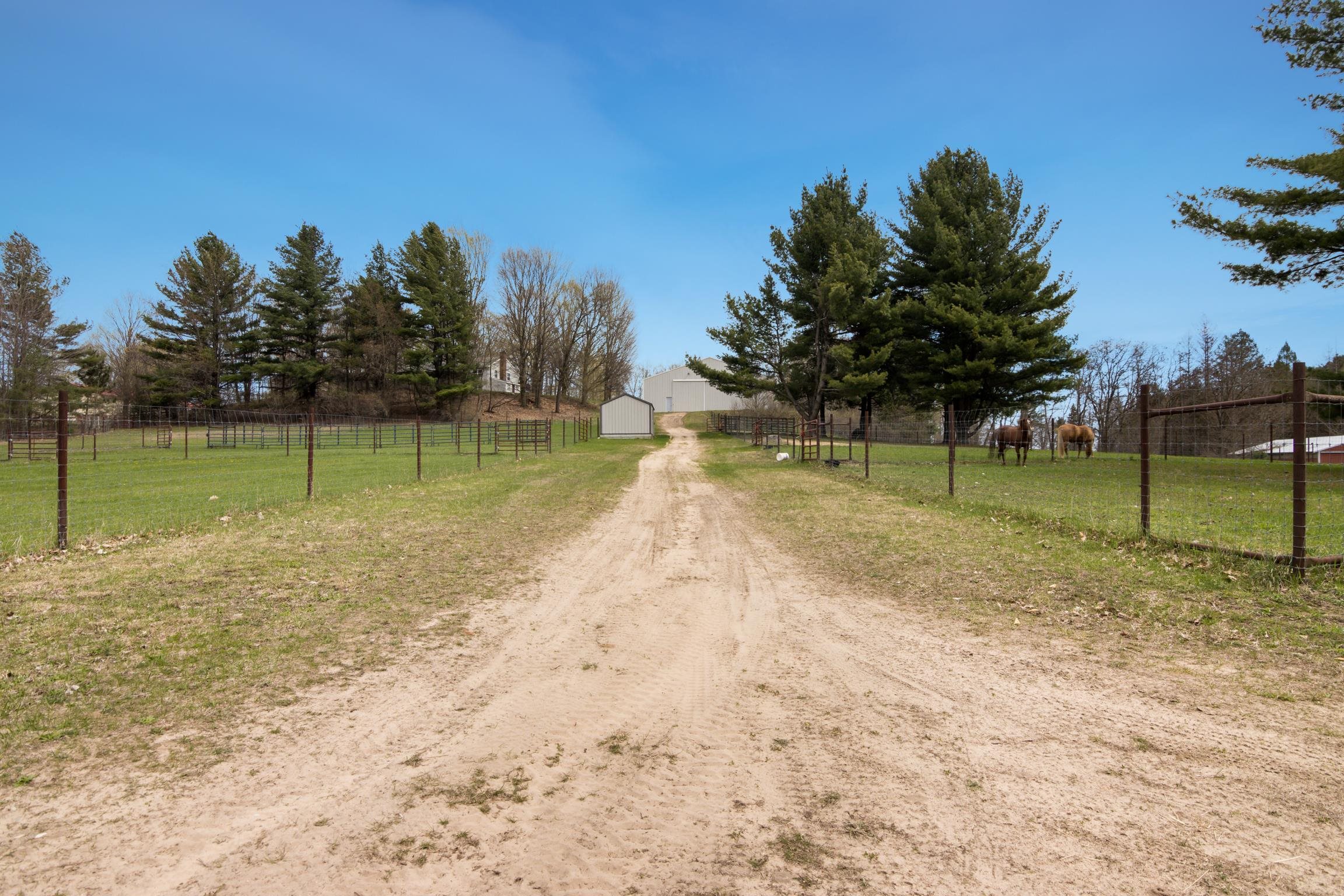 8124 Crisp Road Williamsburg, MI 49690 - Photo 44 of 67