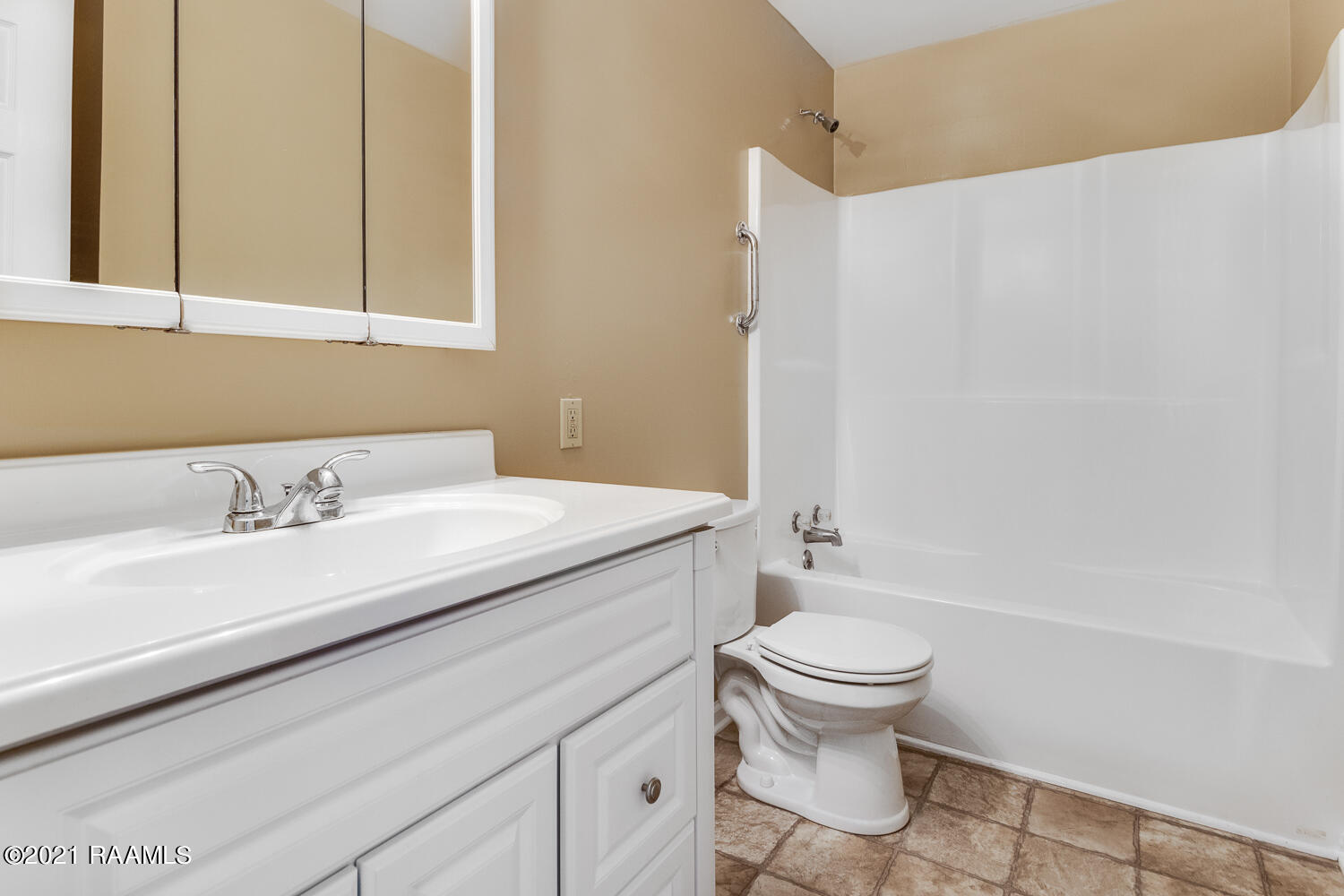 239 Brothers Road Scott, LA 70583 - Photo 8 of 20 Gallery Image 8