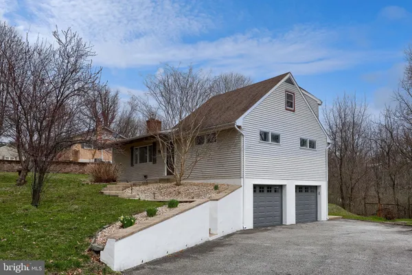 $329,900 | 509 Bunker Hill Road, Strasburg, PA 17579