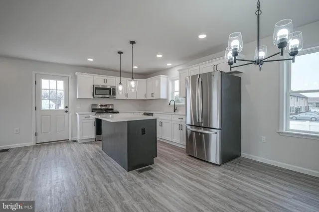 $400,000 | 5 Myrtle Avenue, Gloucester City, NJ 08030