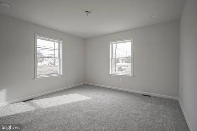 $400,000 | 5 Myrtle Avenue, Gloucester City, NJ 08030