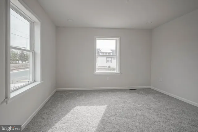 $400,000 | 5 Myrtle Avenue, Gloucester City, NJ 08030