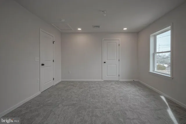 $400,000 | 5 Myrtle Avenue, Gloucester City, NJ 08030