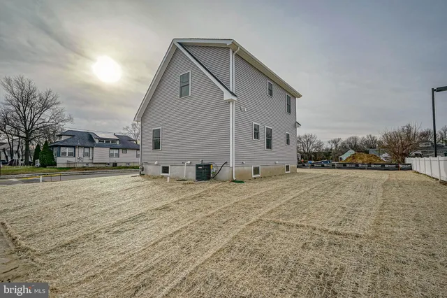 $400,000 | 5 Myrtle Avenue, Gloucester City, NJ 08030