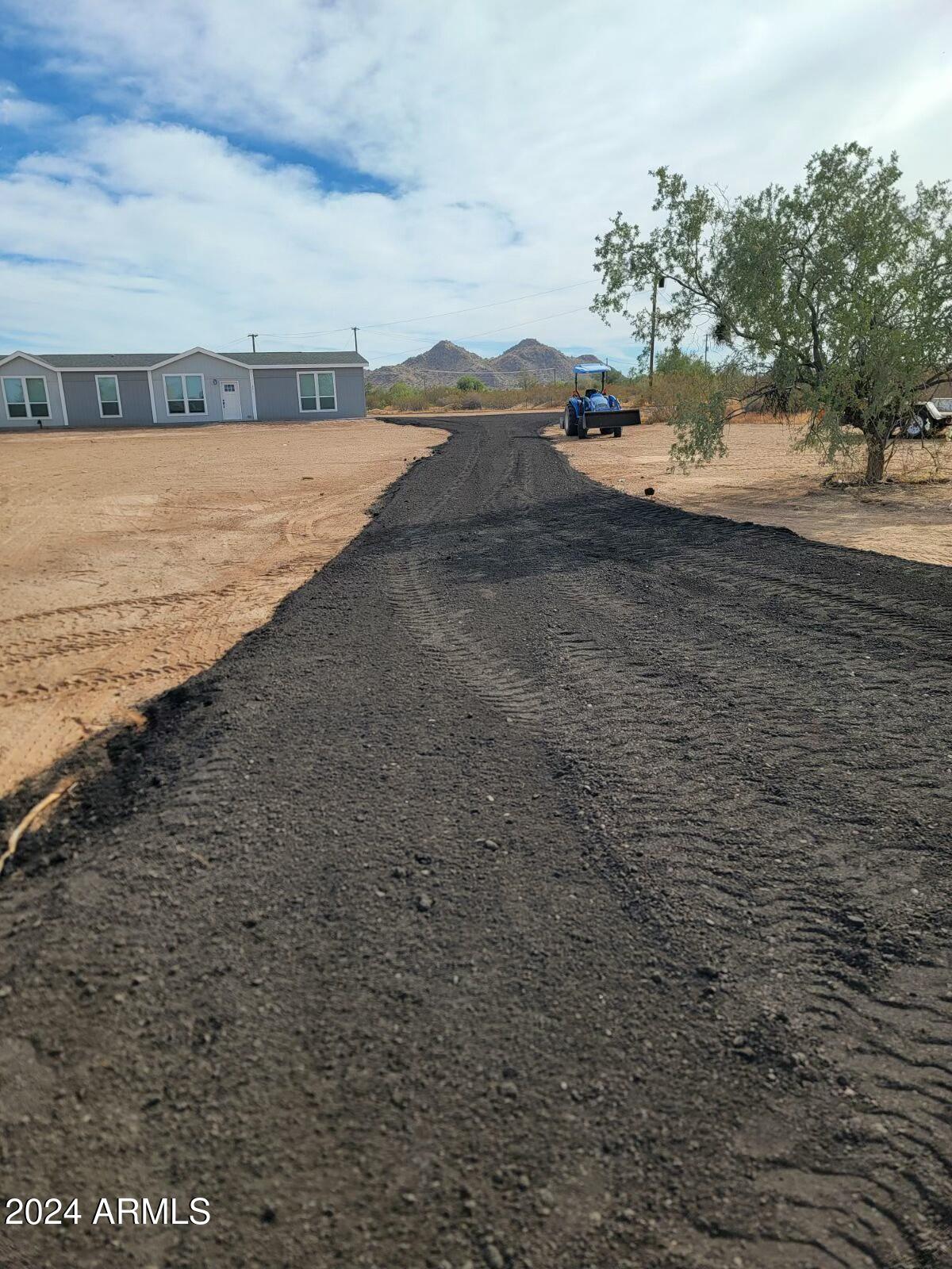 301 North Brower Road Maricopa, AZ 85139 - Photo 35 of 41 Asphalt Drive