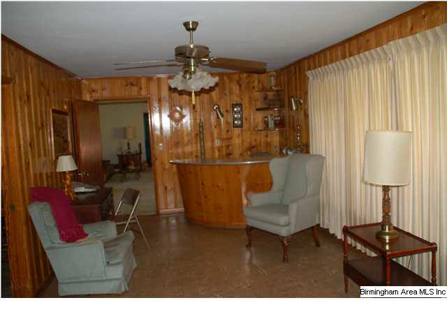 2052 Pershing Road Birmingham, AL 35214 - Photo 8 of 19